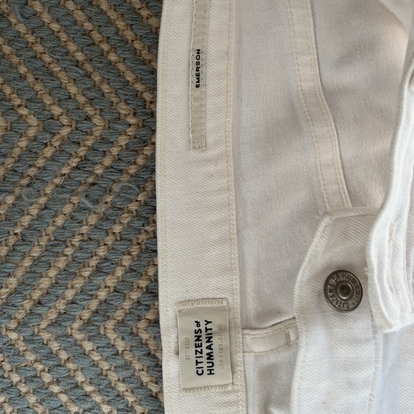 Citizens of Humanity Emerson Slim Boyfriend Jeans in white, size 26. - Picture 4 of 5